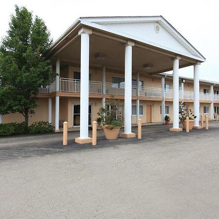 Americas Best Value Inn Ashtabula/Austinburg Bagian luar foto