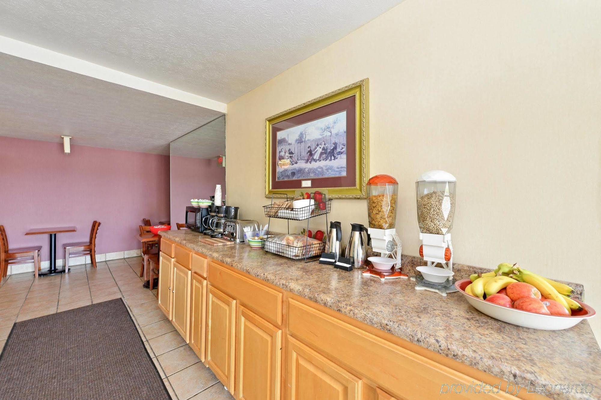 Americas Best Value Inn Ashtabula/Austinburg Bagian luar foto