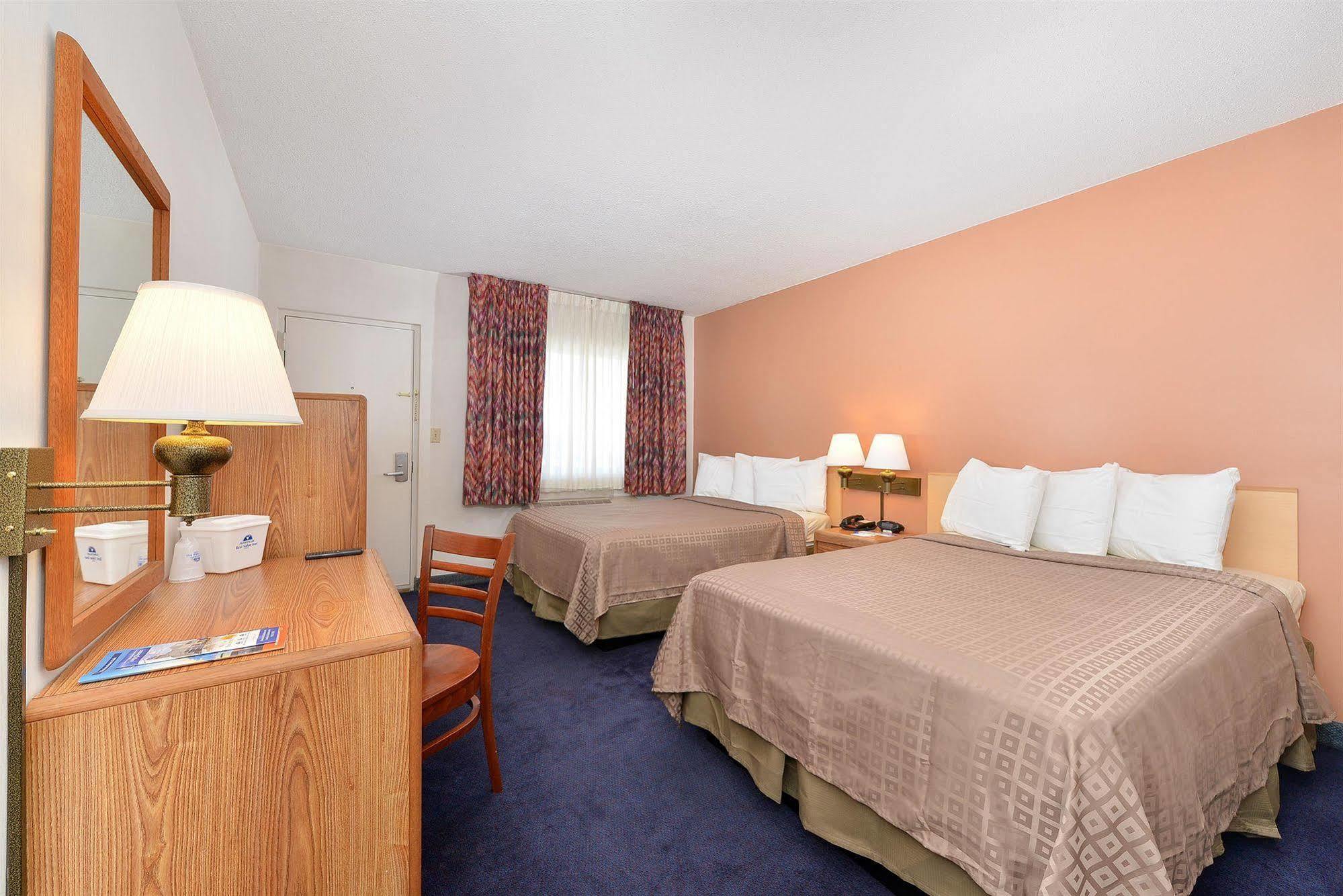 Americas Best Value Inn Ashtabula/Austinburg Bagian luar foto